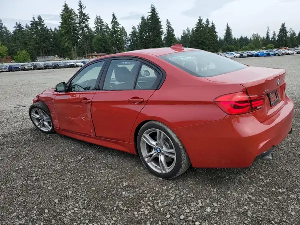 WBA8B7G58JNU95475 2018 BMW 3ER - Image 2