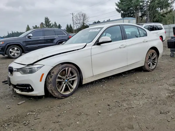 WBA8B7G58JNV10931 2018 BMW 3ER - Image 1