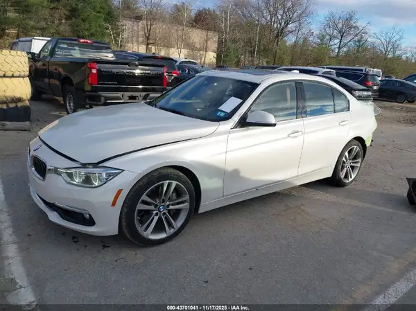 WBA8B7G5XGNT14269 2016 BMW 3ER - Image 2