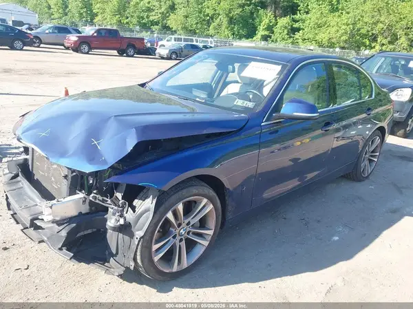 WBA8B7G5XGNT14675 2016 BMW 3ER - Image 2