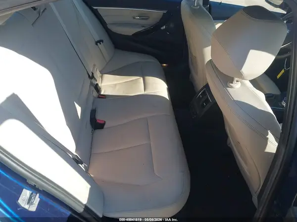 WBA8B7G5XGNT14675 2016 BMW 3ER - Image 8