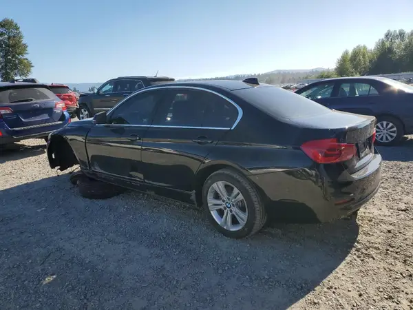 WBA8B9C31HK885698 2017 BMW 3ER - Image 2