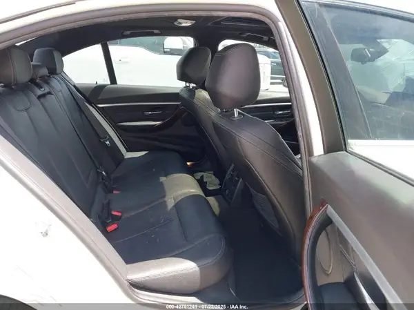 WBA8B9C32HK885208 2017 BMW 3ER - Image 8