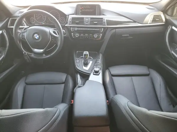 WBA8B9C33HK885072 2017 BMW 3ER - Image 8