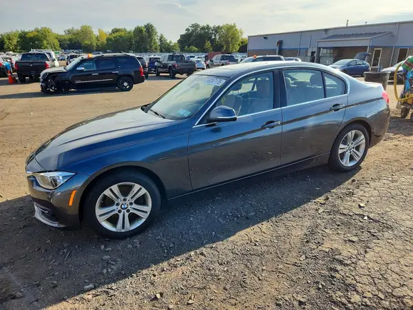 WBA8B9C35HK676593 2017 BMW 3ER - Image 1