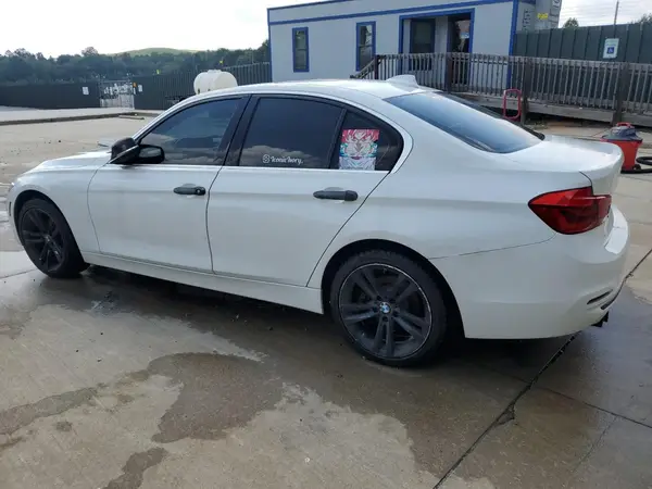 WBA8B9C35HK884943 2017 BMW 3ER - Image 2