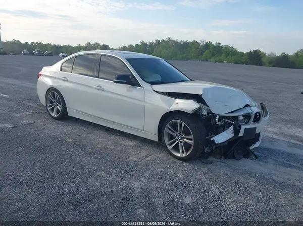 WBA8B9C37HK886192 2017 BMW 3ER - Image 1