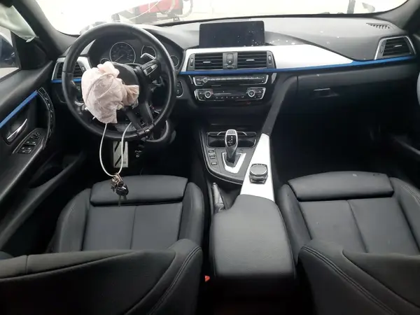 WBA8B9C37HK886323 2017 BMW 3ER - Image 8