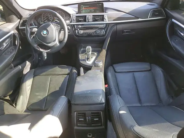 WBA8B9C38HK885004 2017 BMW 3ER - Image 8