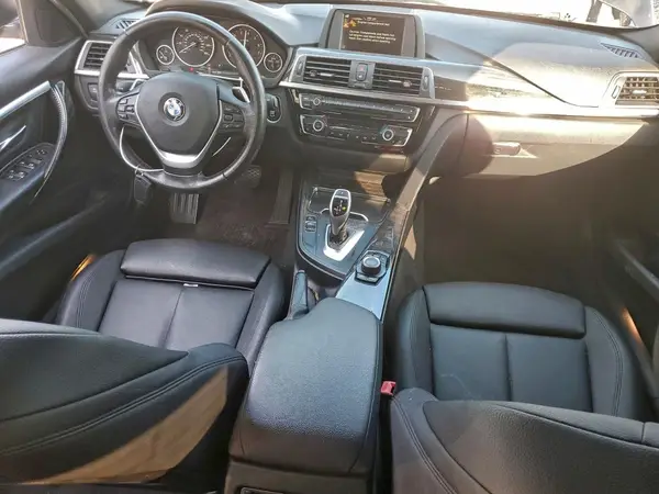 WBA8B9C39HK885397 2017 BMW 3ER - Image 8