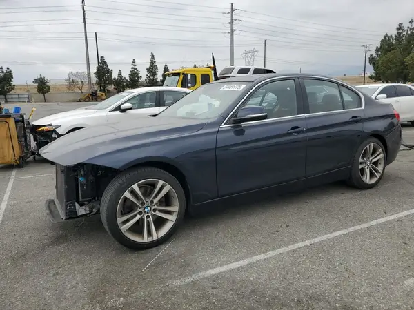 WBA8B9C3XHK884923 2017 BMW 3ER - Image 1