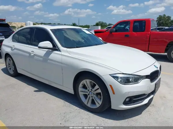 WBA8B9C3XHK885408 2017 BMW 3ER - Image 1