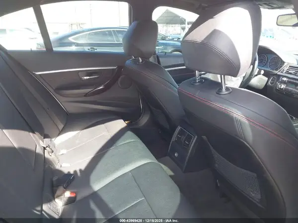 WBA8B9C3XHK886221 2017 BMW 3ER - Image 8