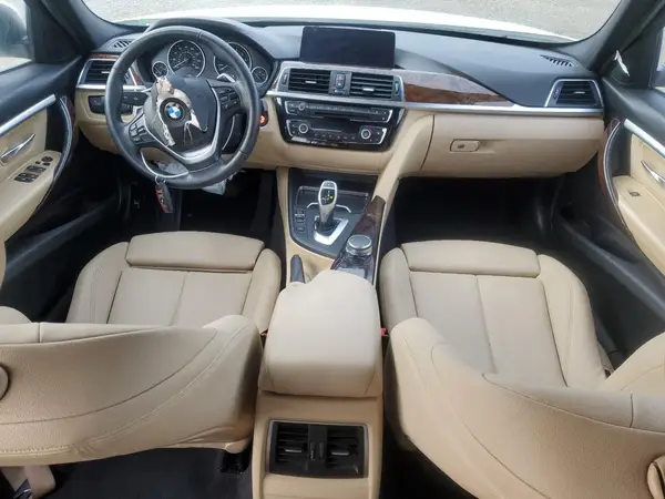 WBA8B9C3XHK886302 2017 BMW 3ER - Image 8