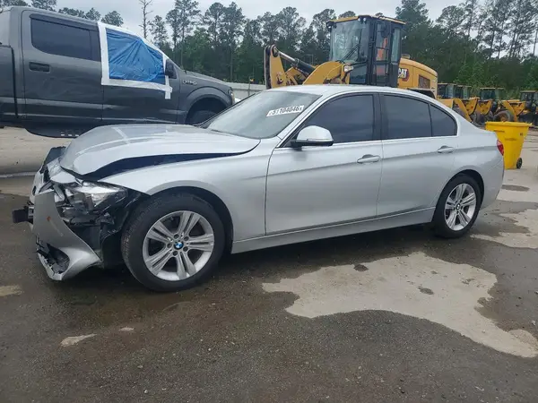WBA8B9C50HK675823 2017 BMW 3ER - Image 1