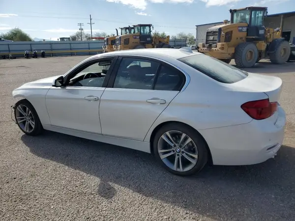 WBA8B9C50HK675921 2017 BMW 3ER - Image 2