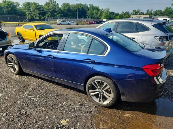 WBA8B9C51HK676205 2017 BMW 3ER - Image 2