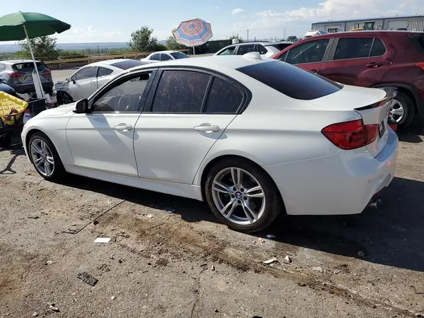 WBA8B9C51HK884553 2017 BMW 3ER - Image 2