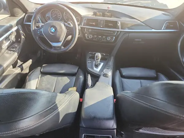 WBA8B9C51HK884780 2017 BMW 3ER - Image 8