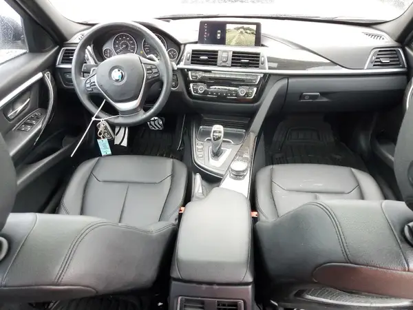 WBA8B9C51JEE80837 2018 BMW 3ER - Image 8