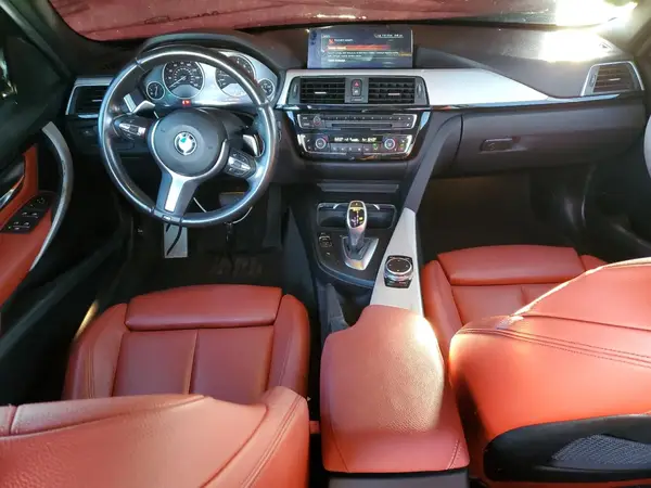 WBA8B9C52HK675676 2017 BMW 3ER - Image 8