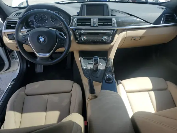 WBA8B9C52JEE80961 2018 BMW 3ER - Image 8