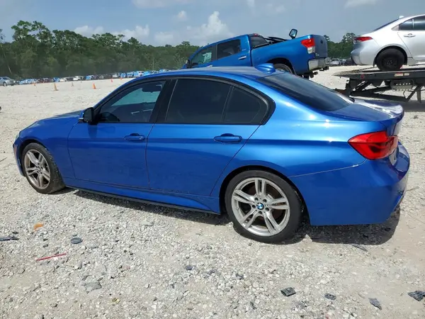 WBA8B9C52JEE81981 2018 BMW 3ER - Image 2