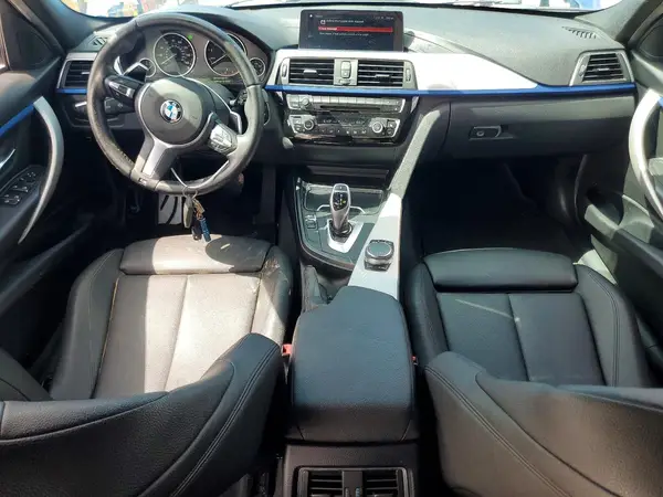 WBA8B9C52JEE81981 2018 BMW 3ER - Image 8