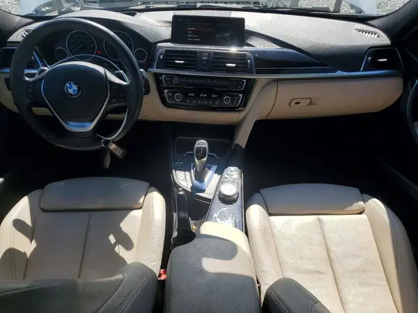 WBA8B9C52JEE82600 2018 BMW 3ER - Image 8