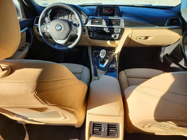 WBA8B9C52JK676932 2018 BMW 3ER - Image 8