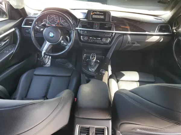 WBA8B9C53HK675959 2017 BMW 3ER - Image 8