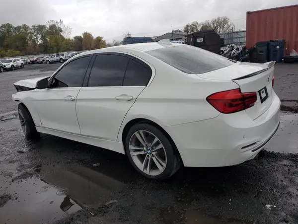 WBA8B9C53HK884506 2017 BMW 3ER - Image 2