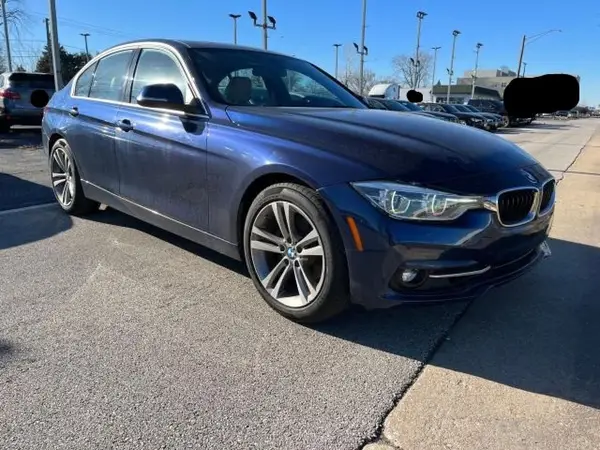 WBA8B9C53HK884571 2017 BMW 3ER - Image 1