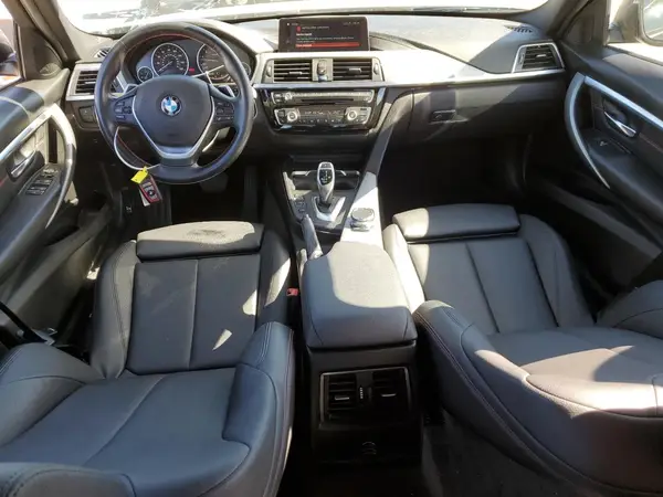WBA8B9C53JK677362 2018 BMW 3ER - Image 8