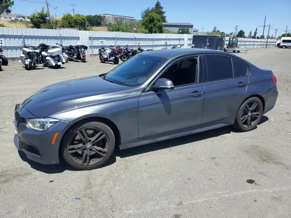 WBA8B9C54JAE21885 2018 BMW 3ER - Image 1