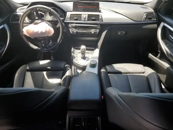 WBA8B9C54JAE21885 2018 BMW 3ER - Image 8