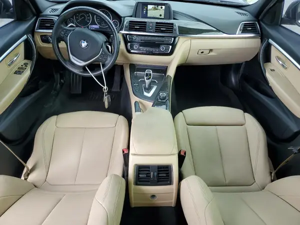 WBA8B9C54JEE81030 2018 BMW 3ER - Image 8