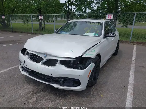 WBA8B9C55HK675705 2017 BMW 3ER - Image 2