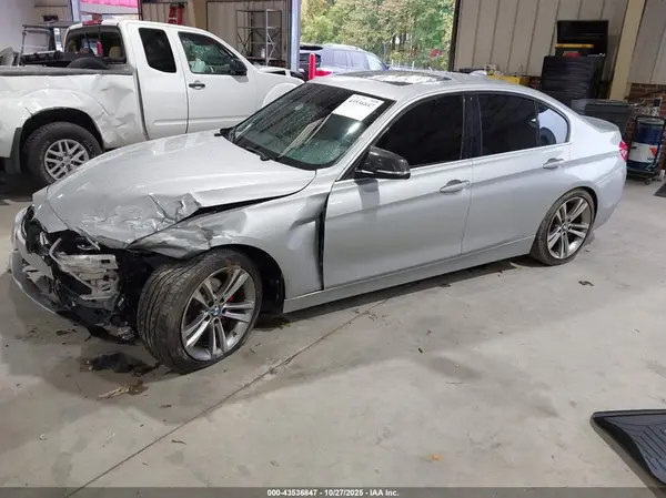 WBA8B9C55HK676305 2017 BMW 3ER - Image 2