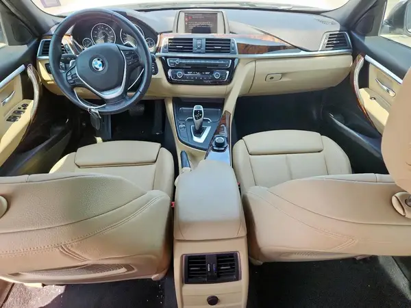 WBA8B9C55HK676448 2017 BMW 3ER - Image 8