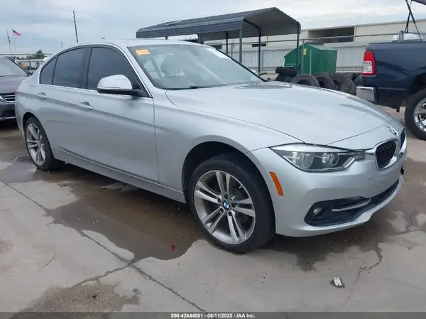 WBA8B9C55JK676701 2018 BMW 3ER - Image 1