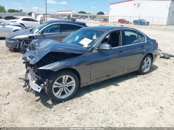 WBA8B9C55JK676715 2018 BMW 3ER - Image 2