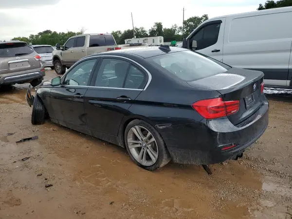 WBA8B9C56HK675681 2017 BMW 3ER - Image 2