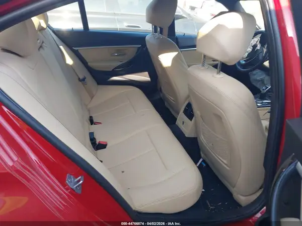 WBA8B9C56JEE82101 2018 BMW 3ER - Image 8