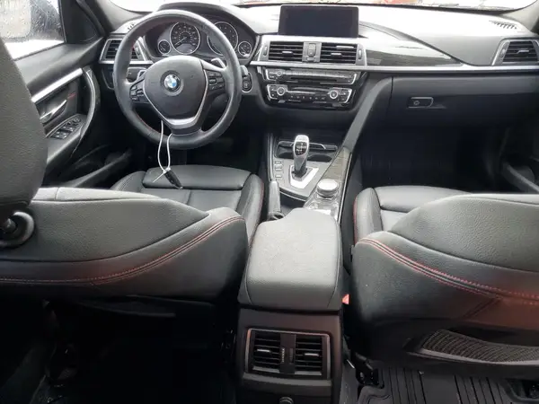 WBA8B9C56JEE82888 2018 BMW 3ER - Image 8