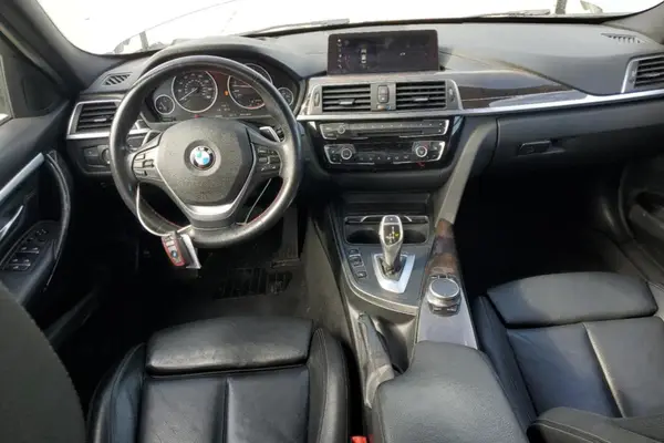 WBA8B9C56JK886420 2018 BMW 3ER - Image 8