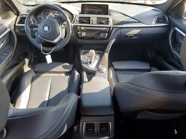 WBA8B9C57HK884685 2017 BMW 3ER - Image 8