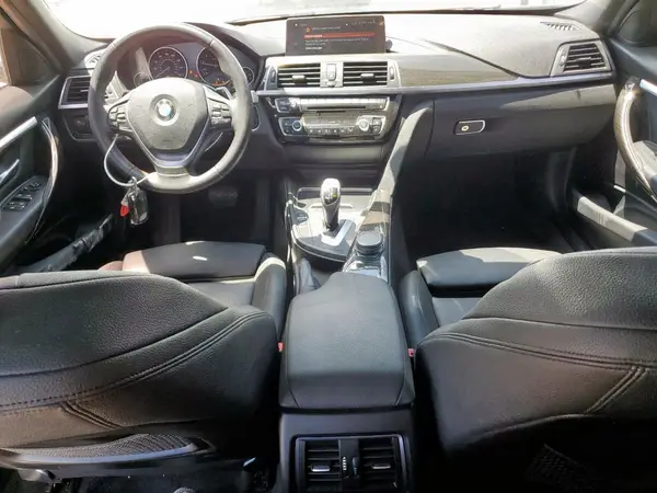 WBA8B9C57JEE80972 2018 BMW 3ER - Image 8