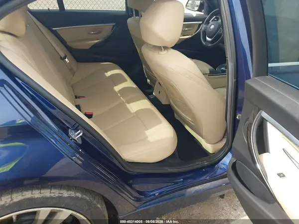 WBA8B9C57JEE81720 2018 BMW 3ER - Image 8