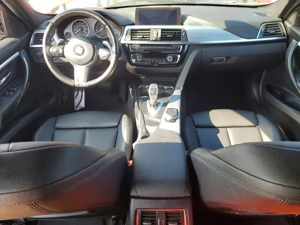 WBA8B9C57JEE81751 2018 BMW 3ER - Image 8